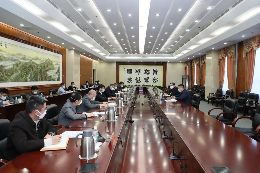 华体(中国)一站式服务平台集团召开船海业务疫情防控和生产经营工作第四次专题会